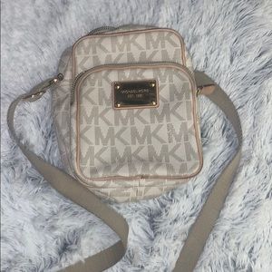 Michael Kors purse